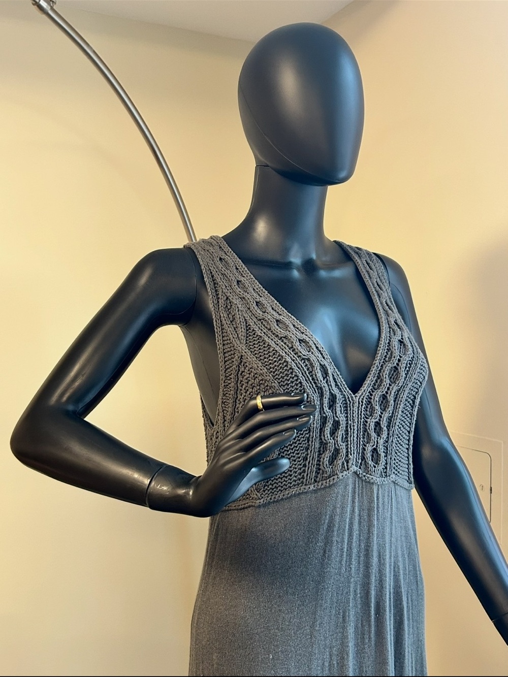 Vintage Charcoal Gray Dress • IISLI • Large (ring not included)
